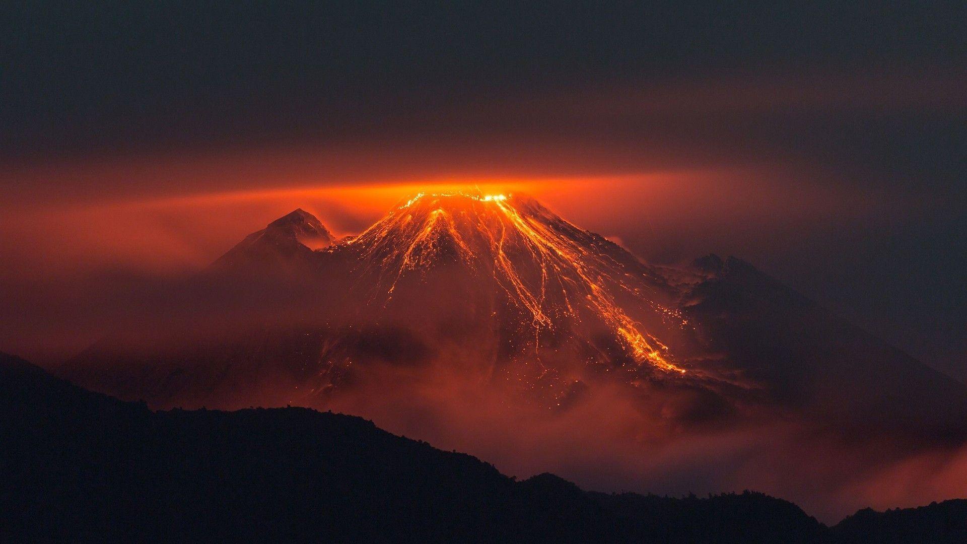 حیرت انگیزترین عکس از اطراف کوه آتشفشانی فعال واقعی