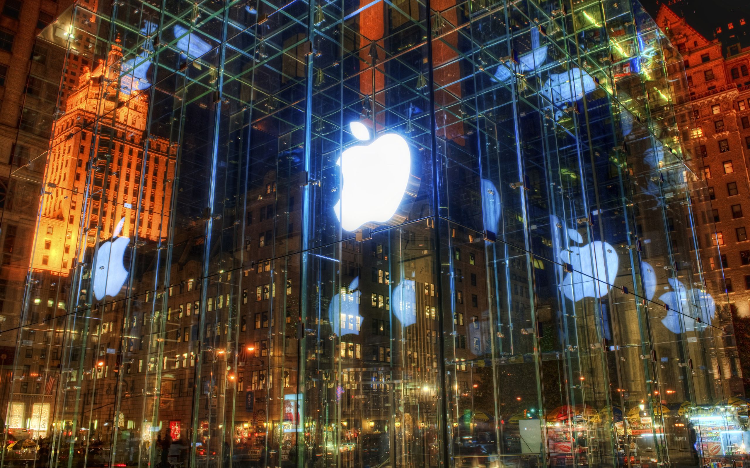 تصویر بسیار جذاب از ساختمان شیشه ای اپل با کیفیت بالا 