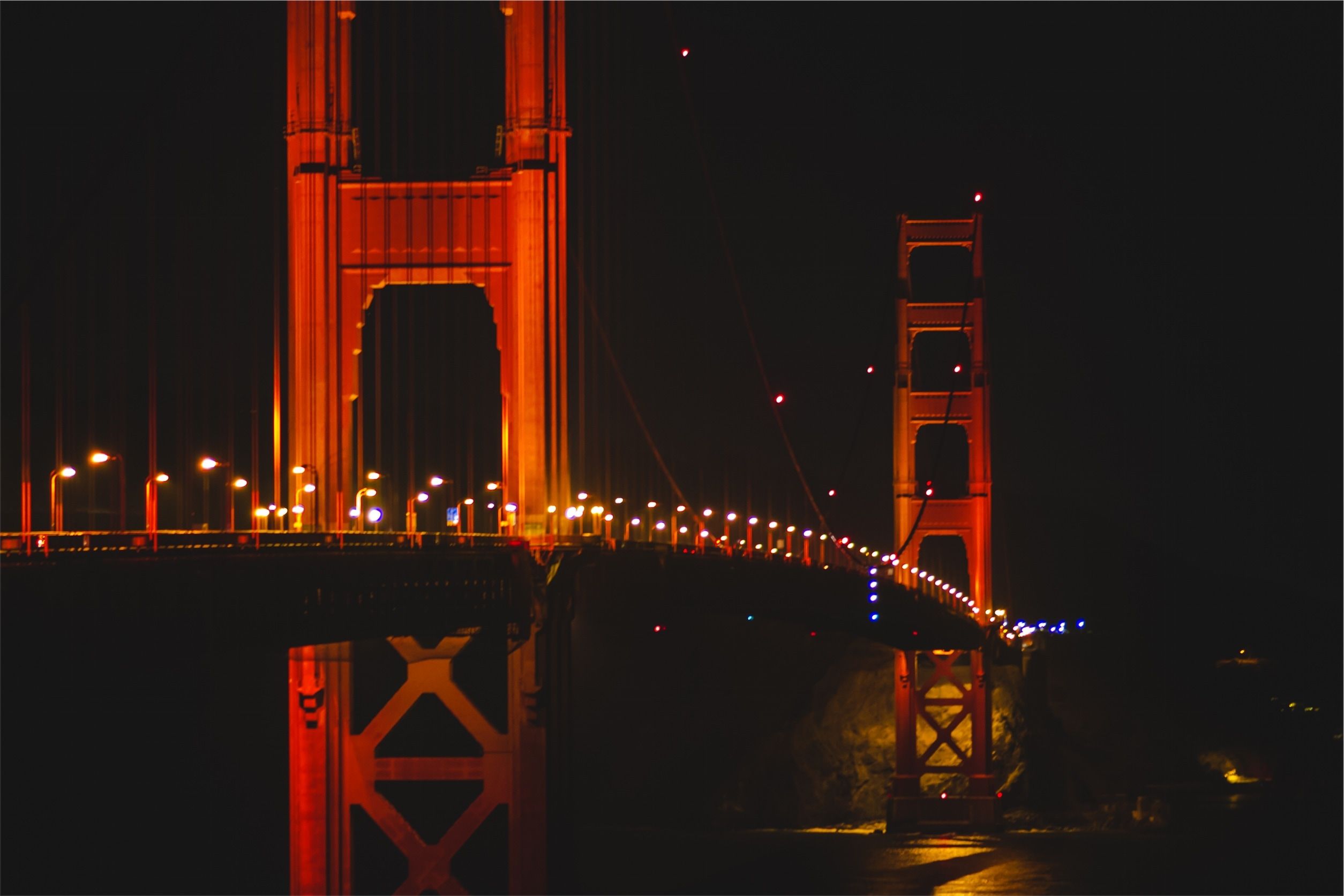 دانلود عکس شبانه از  پل گلدن گیت Golden Gate Bridge 