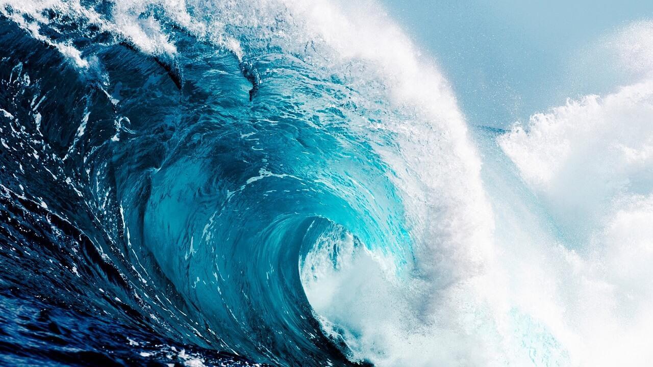 باکیفیت ترین عکس از امواج بزرگ ناشی از لرزه های بستر دریا 