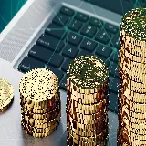 چاپ قاب موبایل و گوشی تصویر پربازدید ارز دیجیتال بیت کوین یا همان Bitcoin برای استوری تبلیغاتی