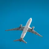 چاپ قاب موبایل و گوشی دانلود بک گراند آبی آسمانی ساده و هواپیما Airplane سفید 