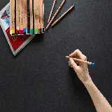چاپ قاب موبایل و گوشی عکس زیبا و دیدنی از مداد رنگی های زیبا با روکش چوبی 