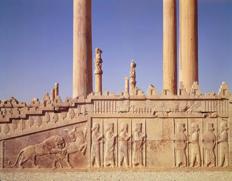 وااپیپر از کاخ اپادانا معماری ایرانی برای علاقمندان به مکان های تاریخی