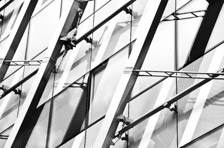 دانلود رایگان عکس سیاه و سفید ساختمان فولادی