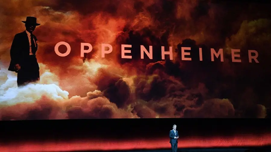 کاور تبلیغاتی فیلم oppenheimer از کریستوفر نولان