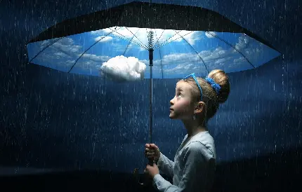 تصویر کیوت دختر بچه با چتر زیر باران با فتوشاپ خفن 