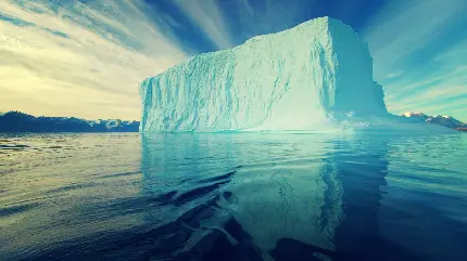 تصویر از طبیعت قطبی و منظره کوه یخی جالب توجه