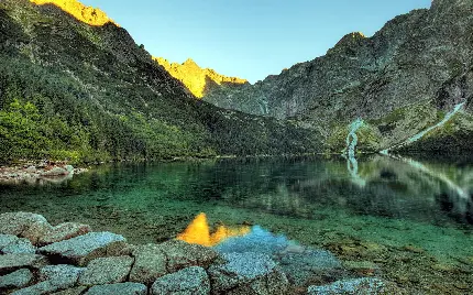 عکس زمینه از طبیعت تماشایی و بکر در دوست ها 