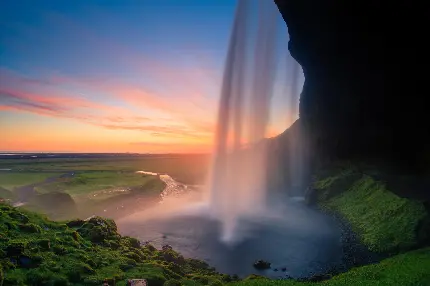 عکس بدون افکت از آبشار سلیالاندفوس از طبیعت ایسلند