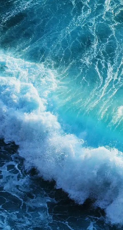 بک گراند و تصویر زمینه مخصوص آیفون طرح موج های آبی