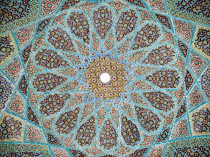 عکس با کیفیت و زیبا از طراحی اسلامی برای سقف مساجد