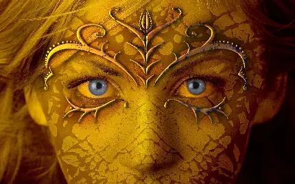 والپیپر از زنی با چشمهای آبی و صورت طلایی با نقش و نگار