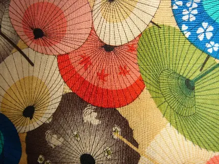 عکس از نقاشی چترهای ژاپنی رنگارنگ به صورت رایگان 