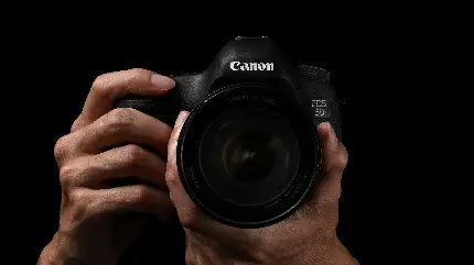 عکس پروفایل دوربین کانن با کراپ بالا برای فیلمبرداری 4K و عکاسی 