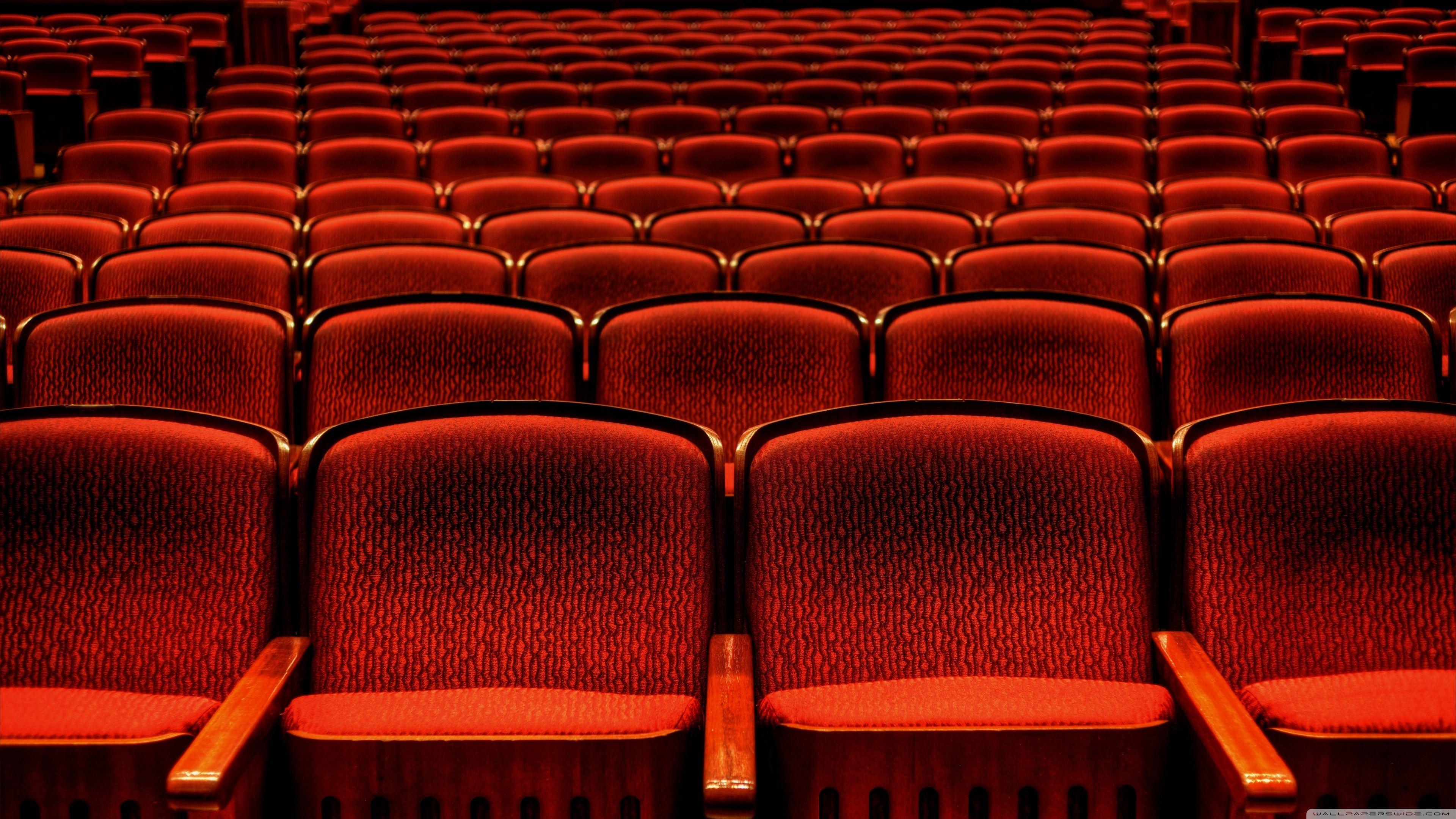دانلود رایگان عکس از صندلی های خالی سالن تئاتر 