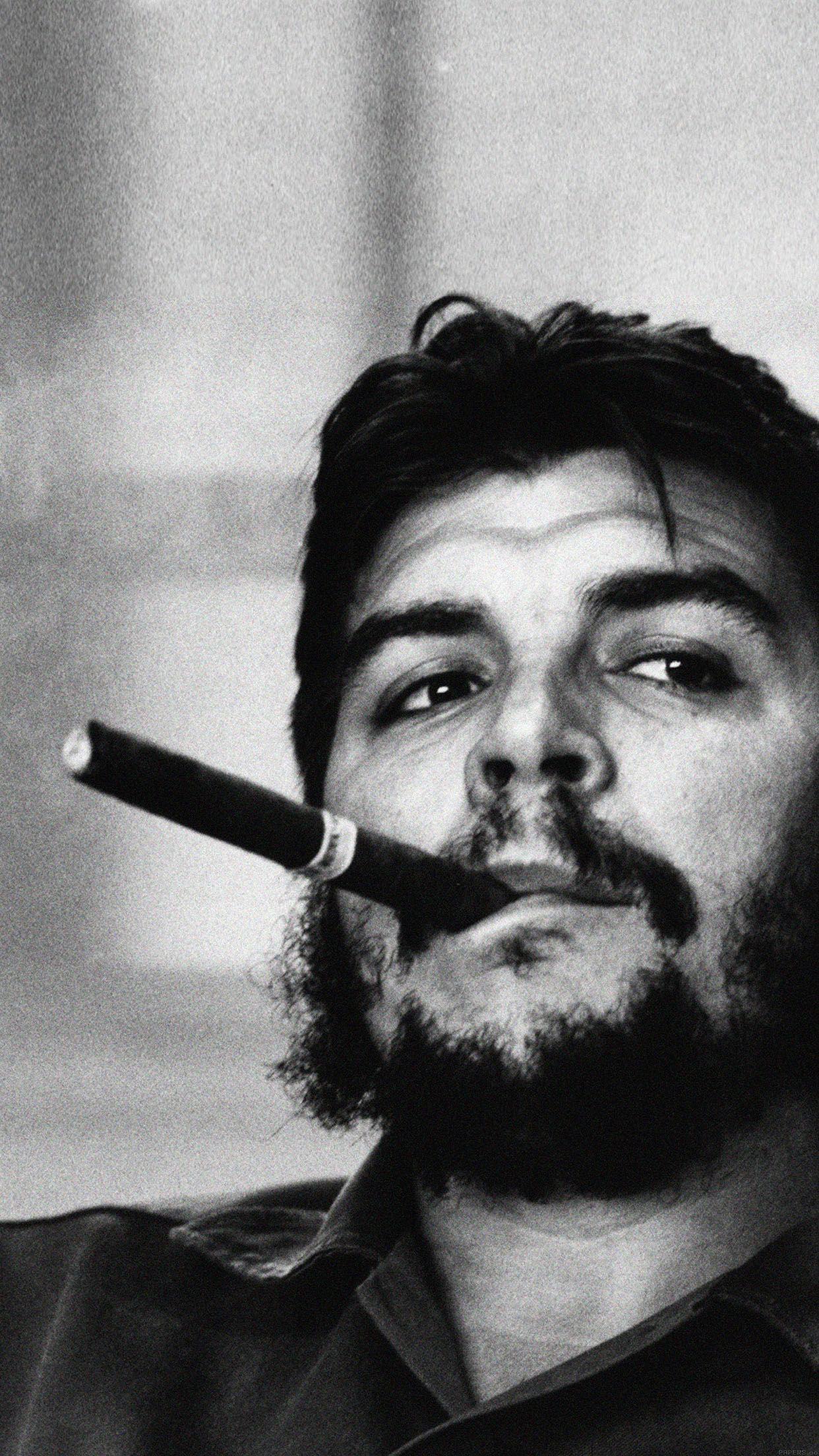 ساده ترین عکس ارنستو چه‌ گوارا شخصیت اصلی انقلاب کوبا برای پروفایل 