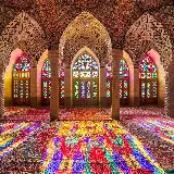 چاپ قاب موبایل و گوشی عکس زمینه معماری اسلامی از نمای داخل با شیشه های بلند رنگی
