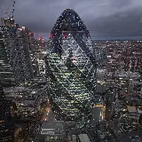 چاپ قاب موبایل و گوشی عکس استوک آسمان‌خراش مدرن و لوکس Gherkin در منطقه شهر لندن