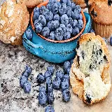 چاپ قاب موبایل و گوشی تصویر کلوچه و مافین muffin بلوبری در حال آماده شدن 