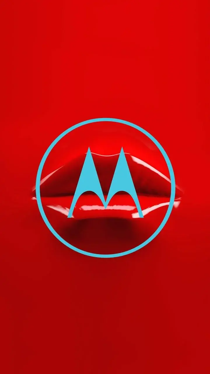 تصویر زمینه با وضوح عالی گوشی موتورولا مدل Moto E13 در تم و طرح جالب