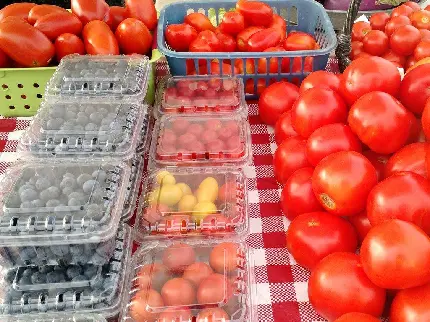 عکس بازار کشاورزی میوه و سبزیجات وارداتی 