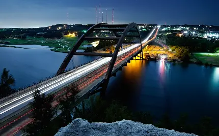 دانلود تصویر بسیار شیک و مدرن پل روی آب بین دو شهر 