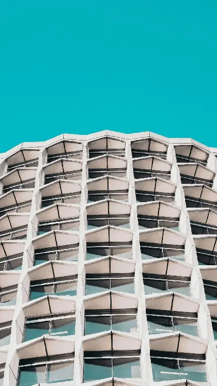 عکس معماری مدرن ساختمان لونه زنبوری برای پس زمینه گوشی