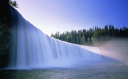 تصویر پروفایل از آبشار لیدی ایولین فالز در کانادا