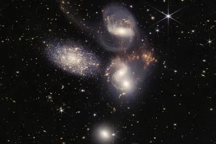 تصویر ارسال شده از تلسکوپ فضایی خفن و حرفه ای جیمز وب