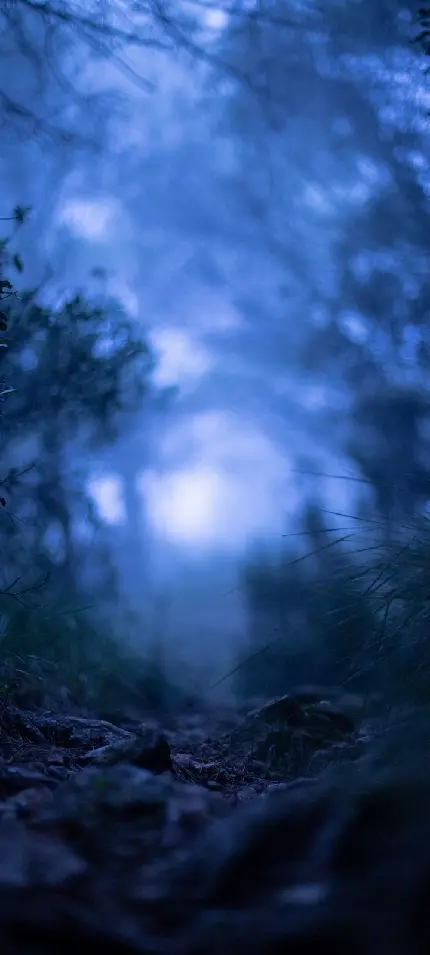 عکس جذاب آسمان شب آرام و ابری آبی مناسب گوشی Samsung Galaxy A05