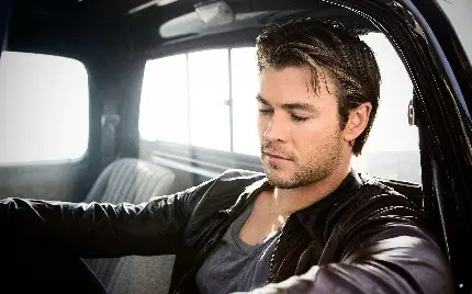 پس زمینه محبوب و پرطرفدار کریس همسورث Chris Hemsworth 