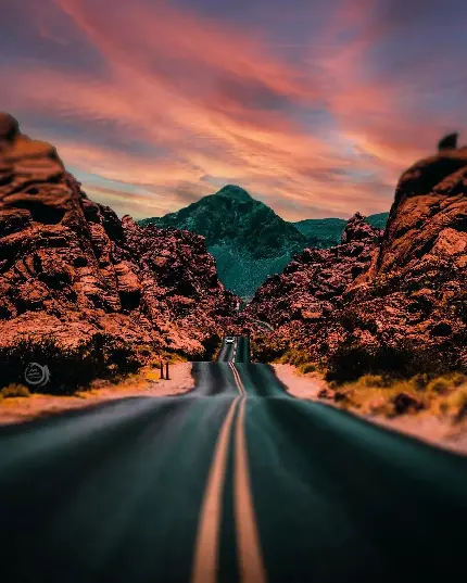عکس جاده کوهستانی زیبا شده با بهترین برنامه های ویرایش عکس فتوشاپ