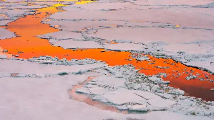 عکس عجیب ترین رودخانه کشف شده در قطب شمال با کیفیت HD 