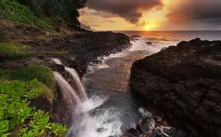عکس از جاذبه گردشگری حمام ملکه در هاوایی طبیعت برای پروفایل