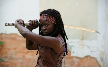 تصویر دختر آفریقایی با نام میشون در سریال مردگان متحرک یا Walking Dead