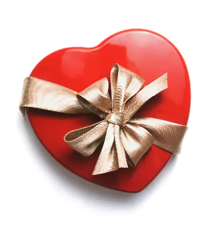 دانلود عکس استوک قلب بسته بندی شده با ربان برای ولنتاین 