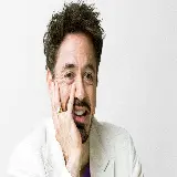 چاپ قاب موبایل و گوشی عکس جذاب رابرت داونی جونیور دارای سه فرزند
