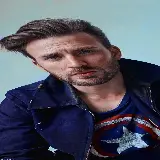 چاپ قاب موبایل و گوشی بازیگر خوش پوش و ثروتمند آمریکایی کریس ایوانز