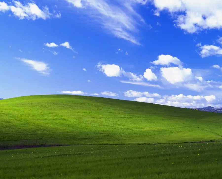 دانلود تصویر اورجینال و اصلی از دسکتاپ ویندوز XP