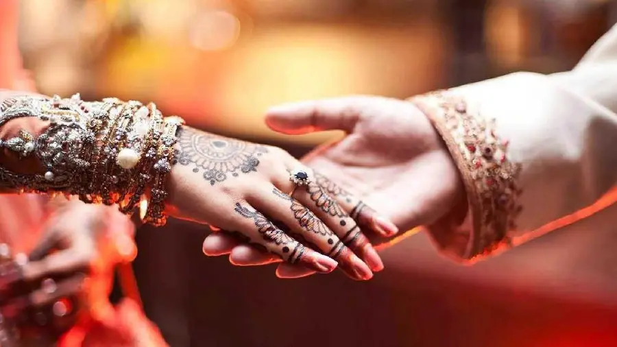 دست های عروسی مراسم هندی‌ها با کیفیت بالا