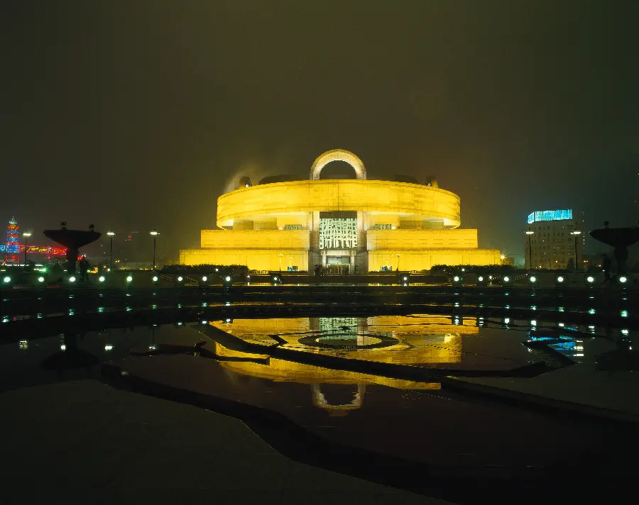 عکس ساختمان جالب در کشور چین و شهر پکن