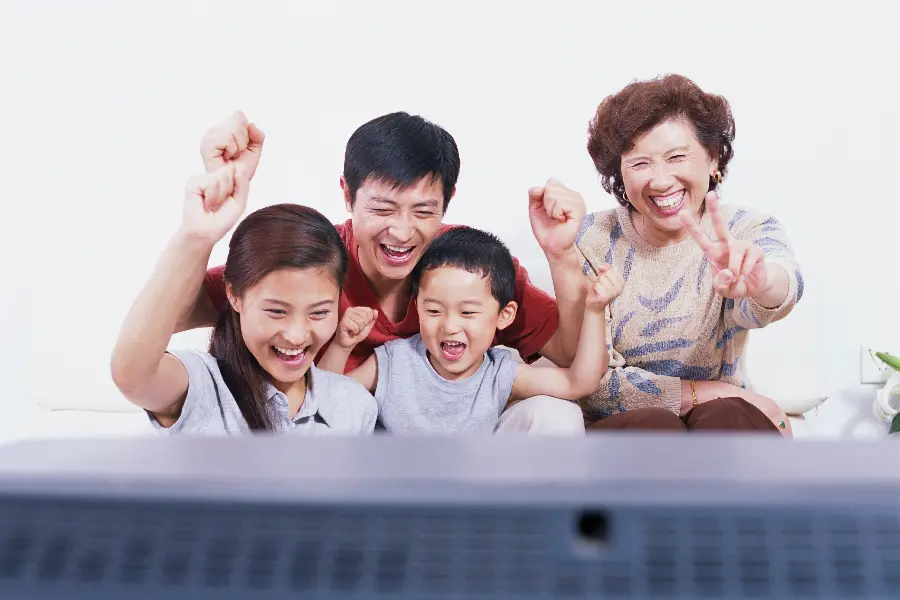 عکس خانواده چینی با کیفیت بالا