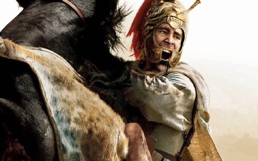 عکس اسکندر کبیر سوار بر اسب و کلاه جنگی