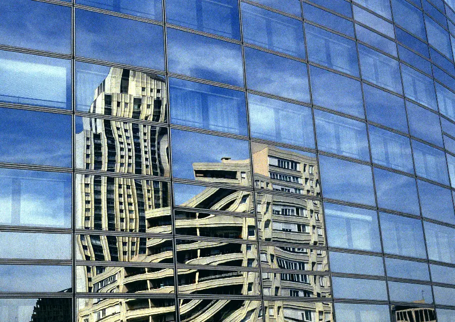 انواع نمای شیشه ای ساختمان و عکس انواع نماهای ساختمانی