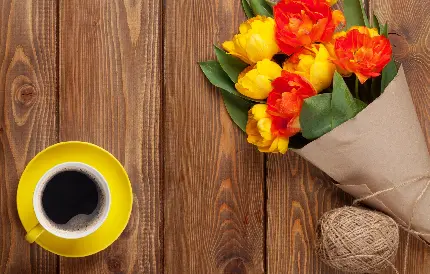 عکس دسته گل خوشگل و قهوه بهاری