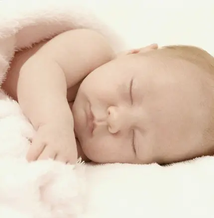 عکس نوزاد و ایده عکس نوزاد با ژست جدید و زیبا