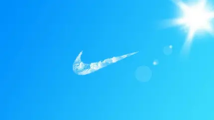 لوگوی نایک به شکل ابر در آسمان با کیفیت بالا و رایگان برای دسکتاپ