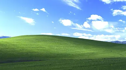 تصویر زمینه دسکتاپ ویندوز XP دانلود عکس رایگان