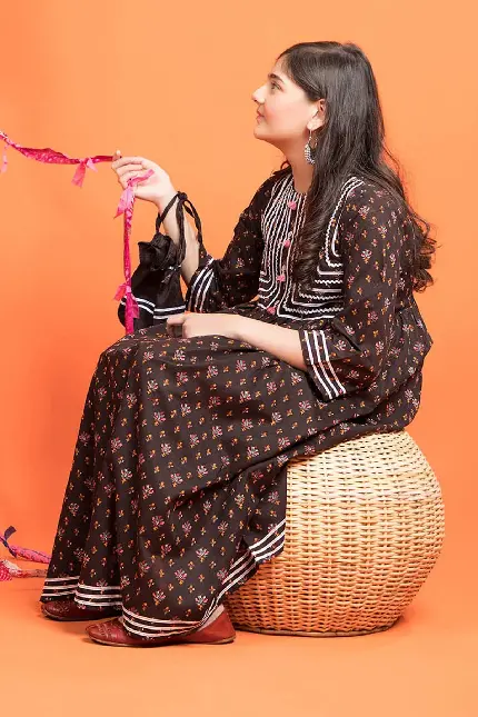 عکس پروفایل دخترانه با لباس افغانی